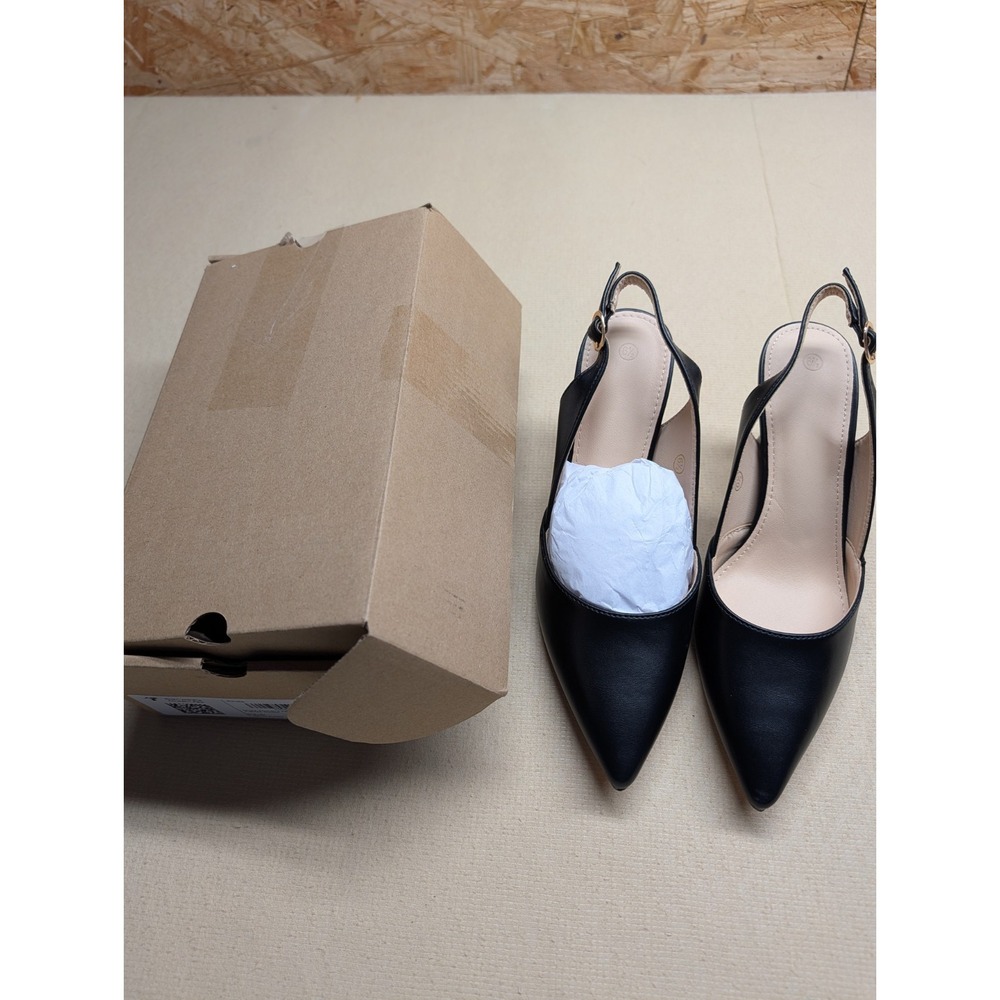 NIB Amazon Essentials Women's Black Slingbacks Size 6.5 Leather Upper Short Heel